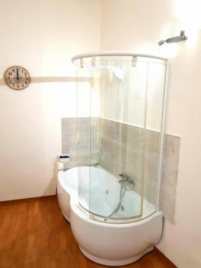 Отель New! Flat with jacuzzi center Palermo, Палермо